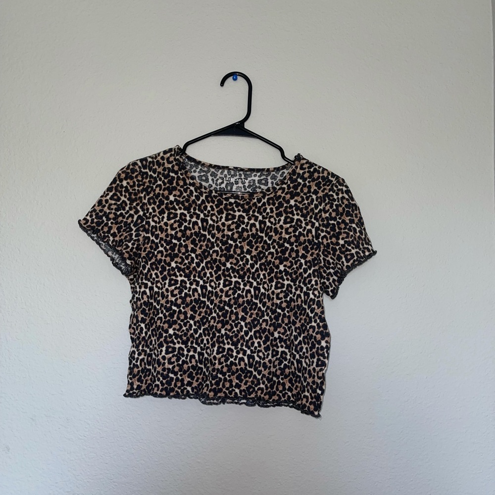 AE Leopard Print Crop Top